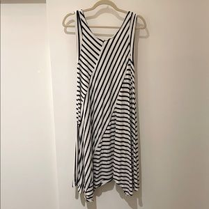 Black & white stripe asymmetrical hem jersey dress